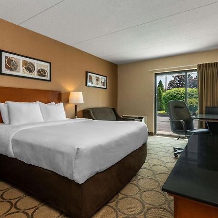 Comfort Inn Sherbrooke Extérieur photo