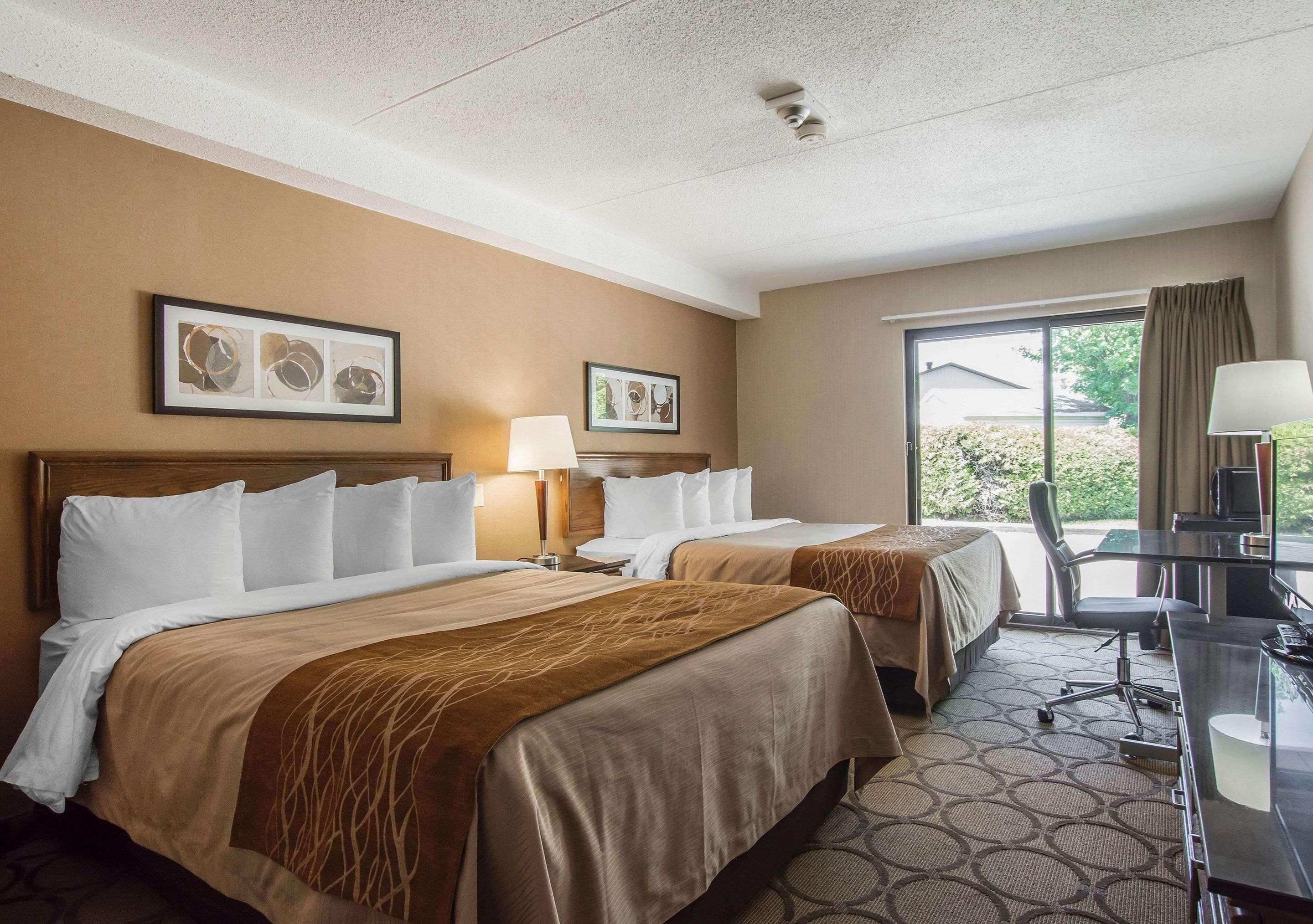 Comfort Inn Sherbrooke Extérieur photo