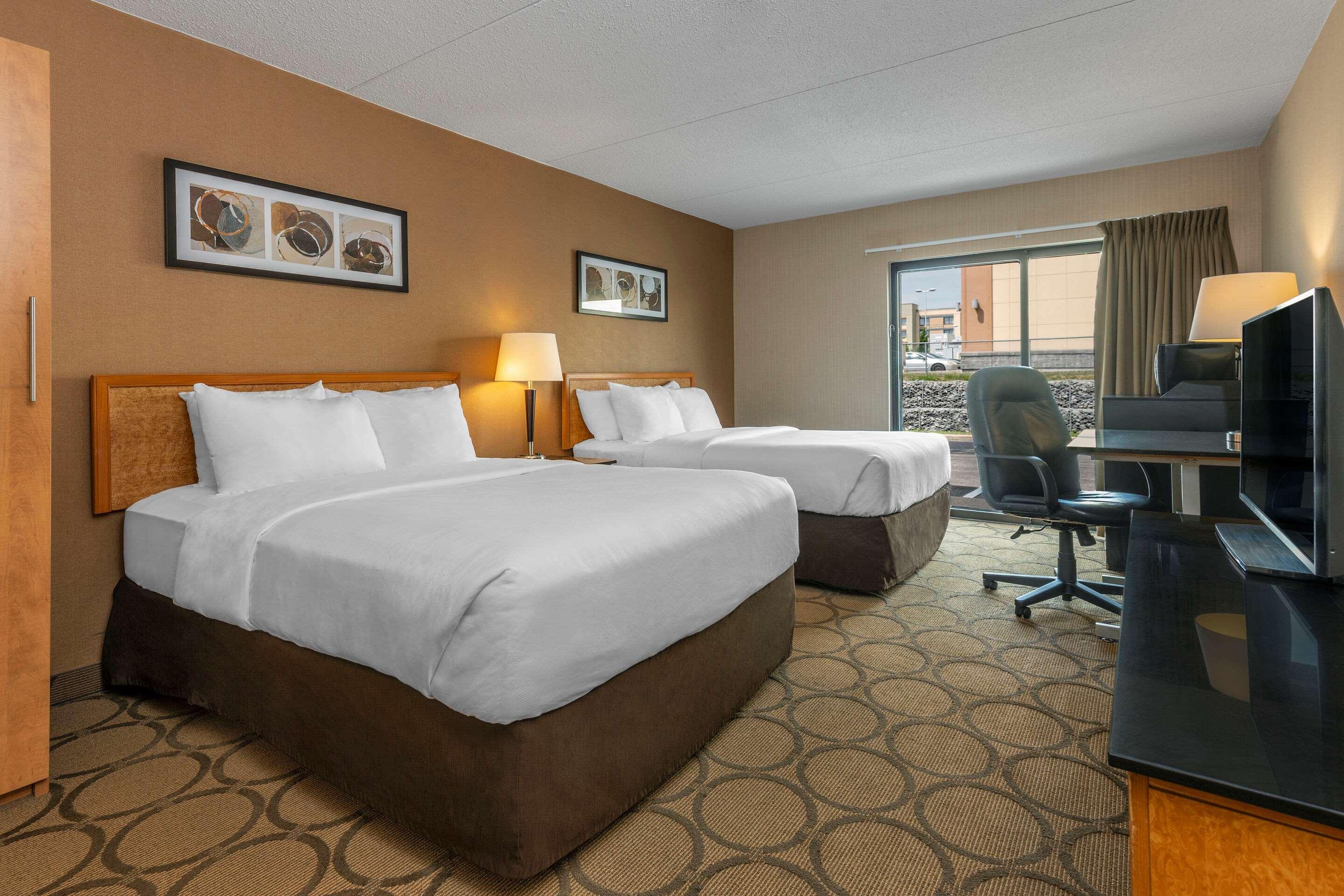 Comfort Inn Sherbrooke Extérieur photo