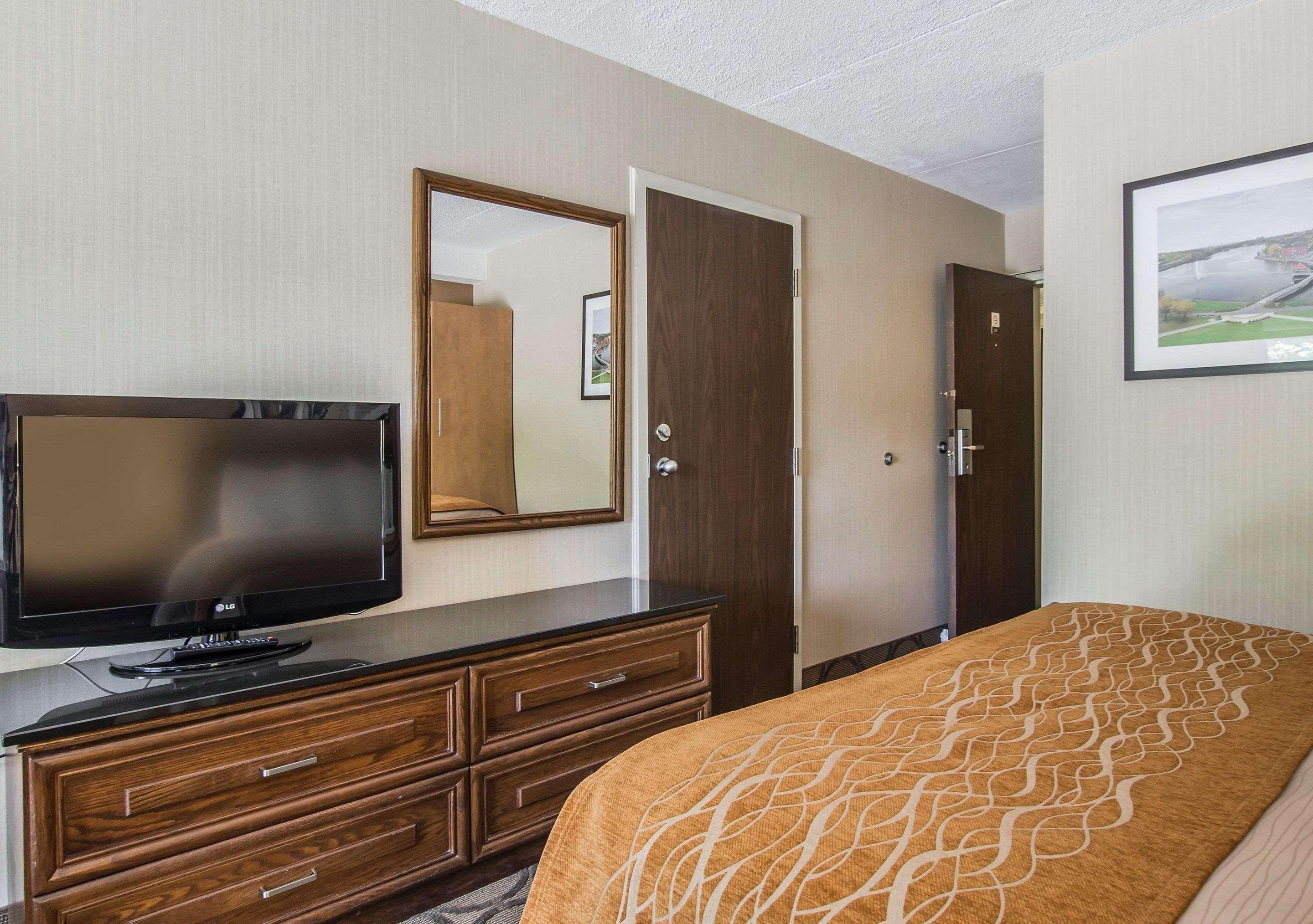 Comfort Inn Sherbrooke Extérieur photo