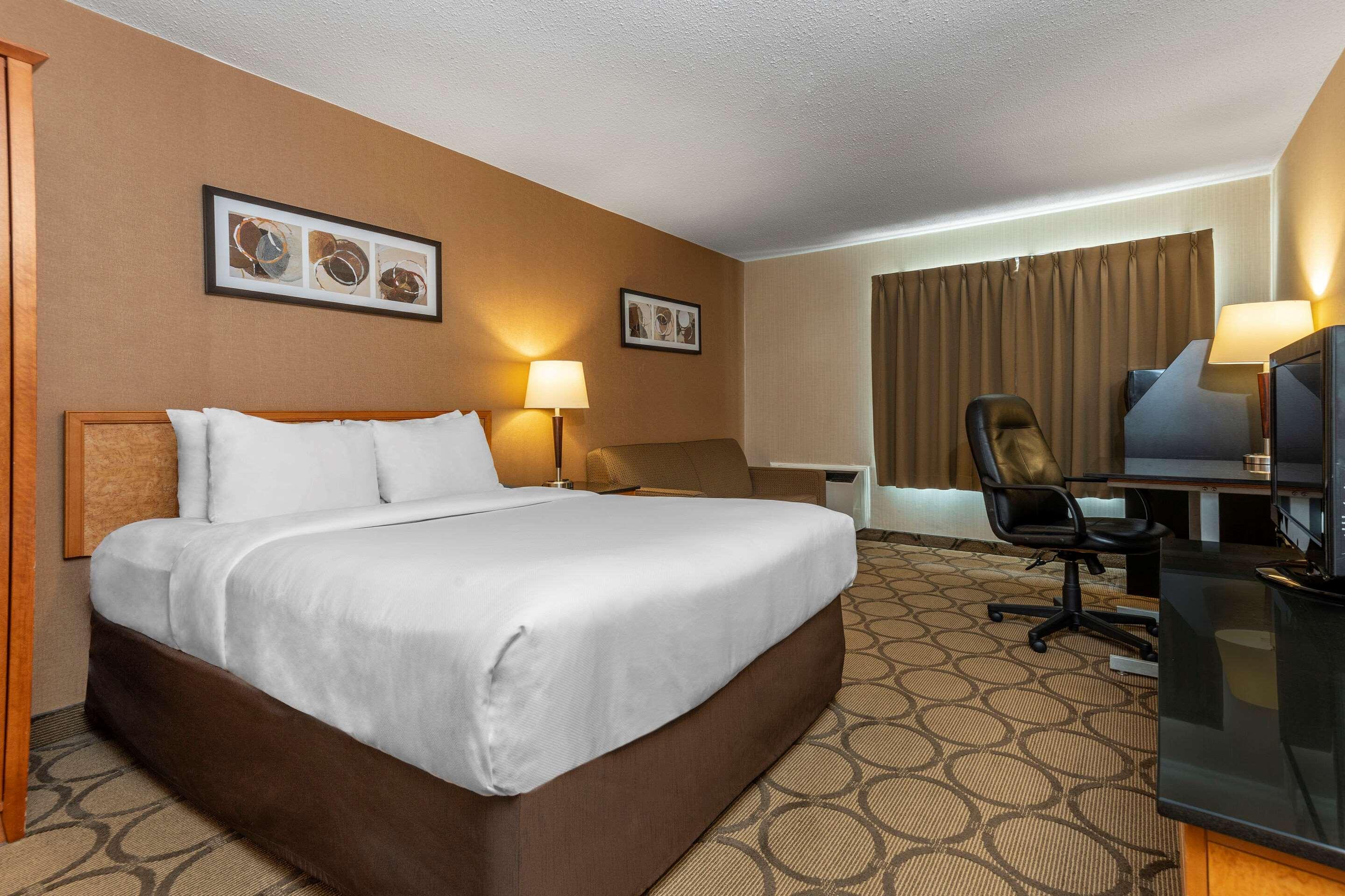 Comfort Inn Sherbrooke Extérieur photo