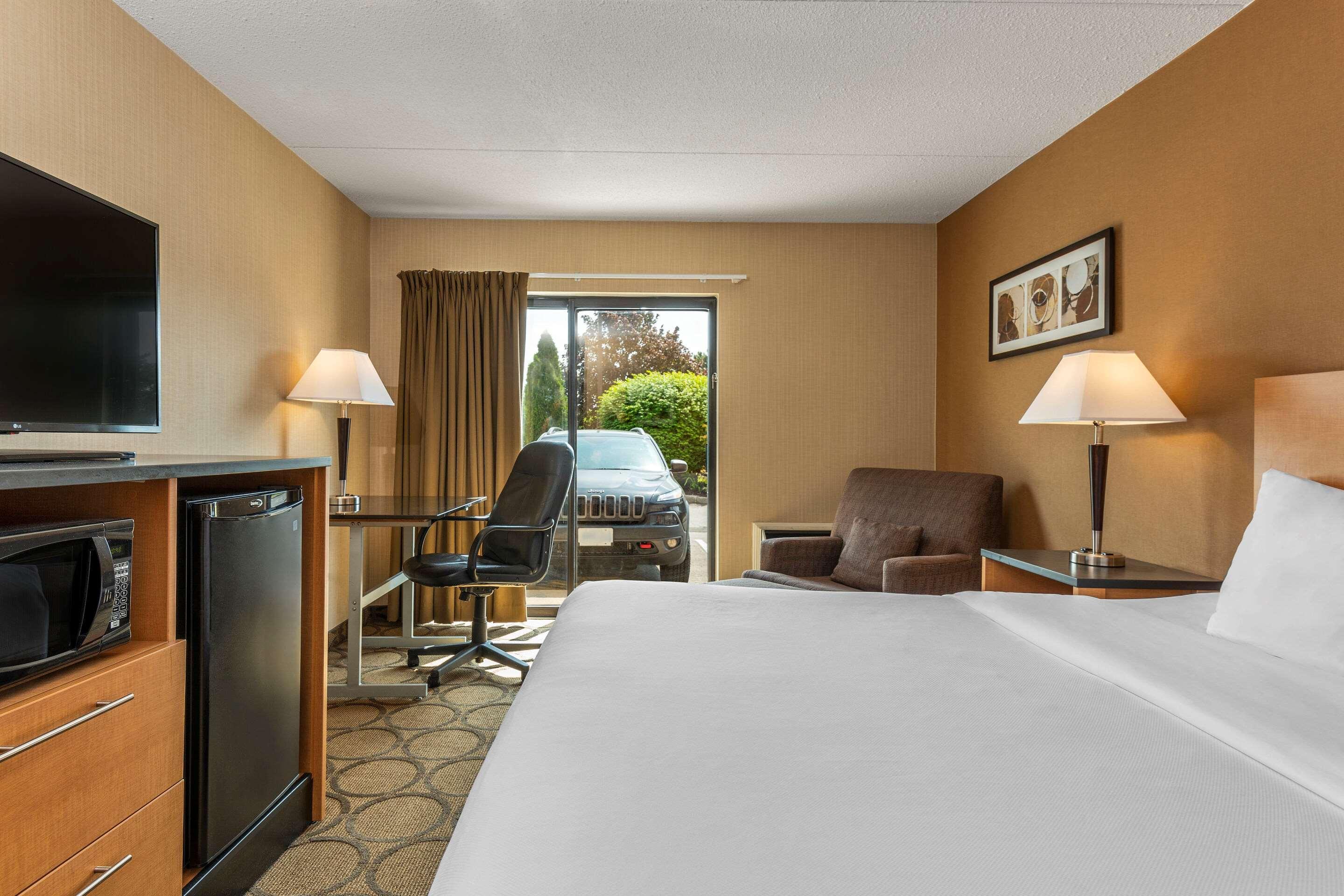Comfort Inn Sherbrooke Extérieur photo
