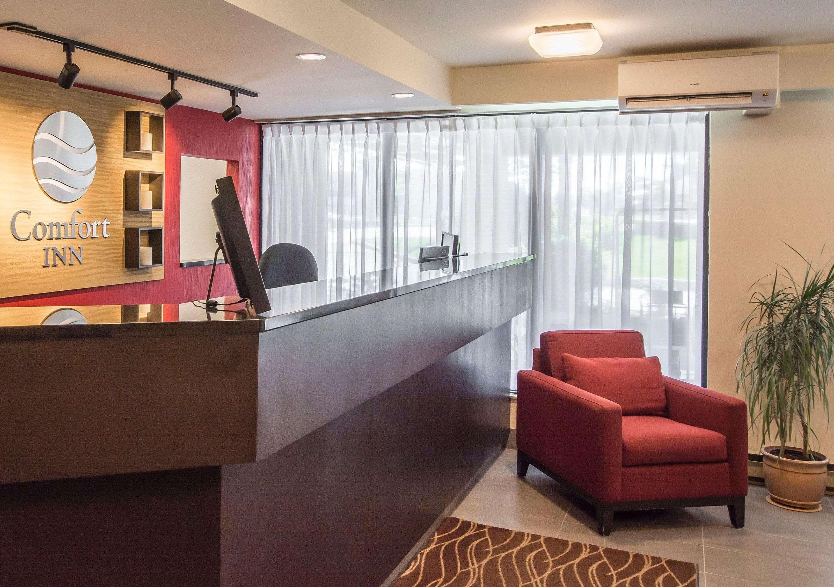 Comfort Inn Sherbrooke Extérieur photo